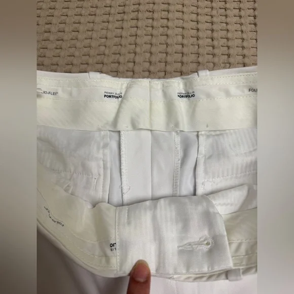 Perry Ellis Classic White Trousers - Picture 2 of 3